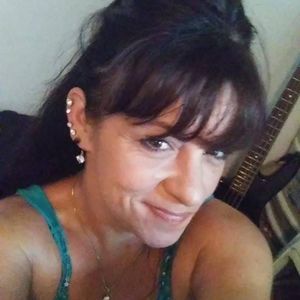 Meet your Posher, Simone